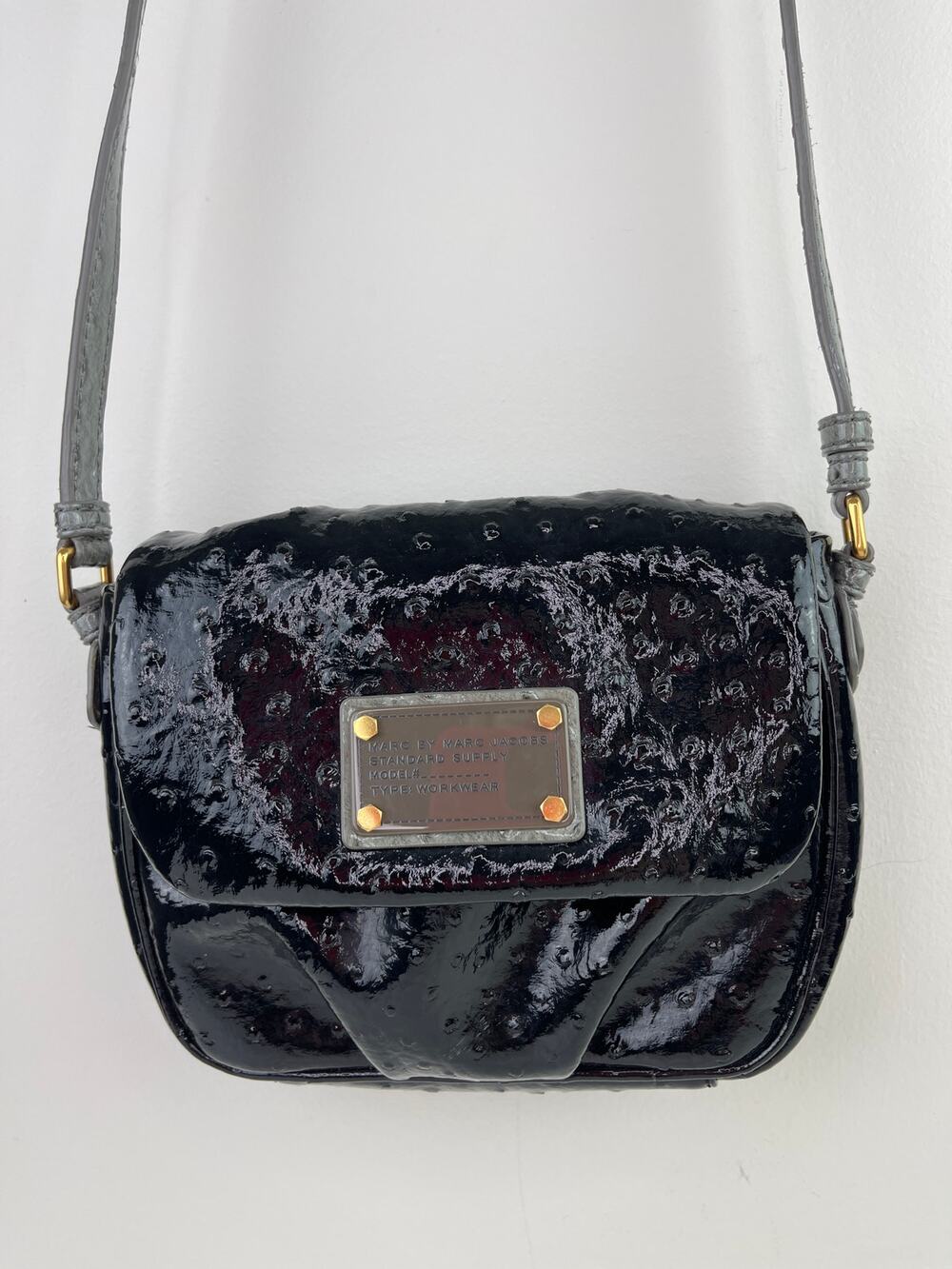 Marc Marc Jacobs Crocodile Textured Black Gray MIni Small Shoulder Crossbody Bag